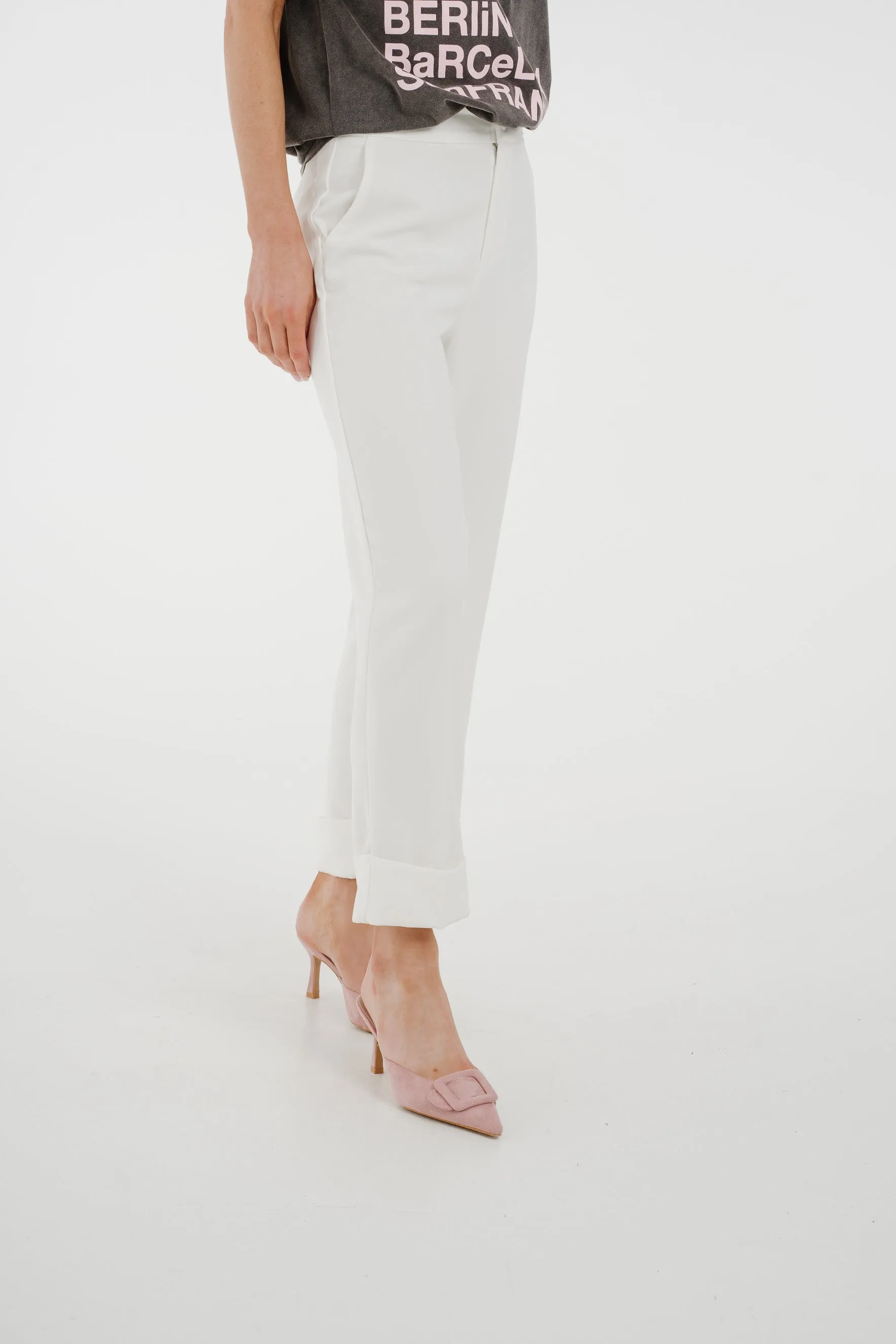 Cindy Cropped Straight Leg Trouser In White