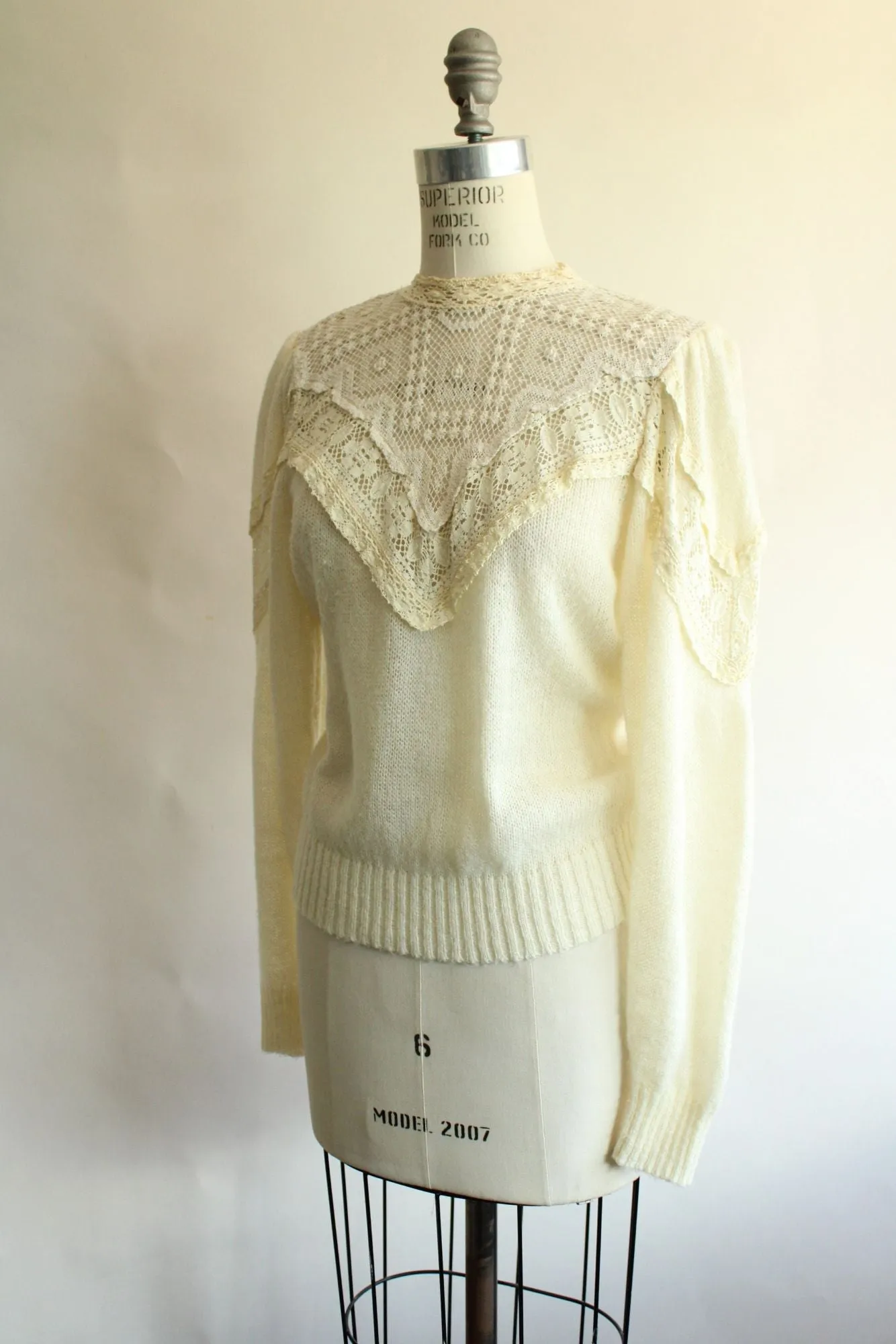 Vintage 1990s Ivory Sweater with Puffed Sleeves, Keyhole Neck and Lace