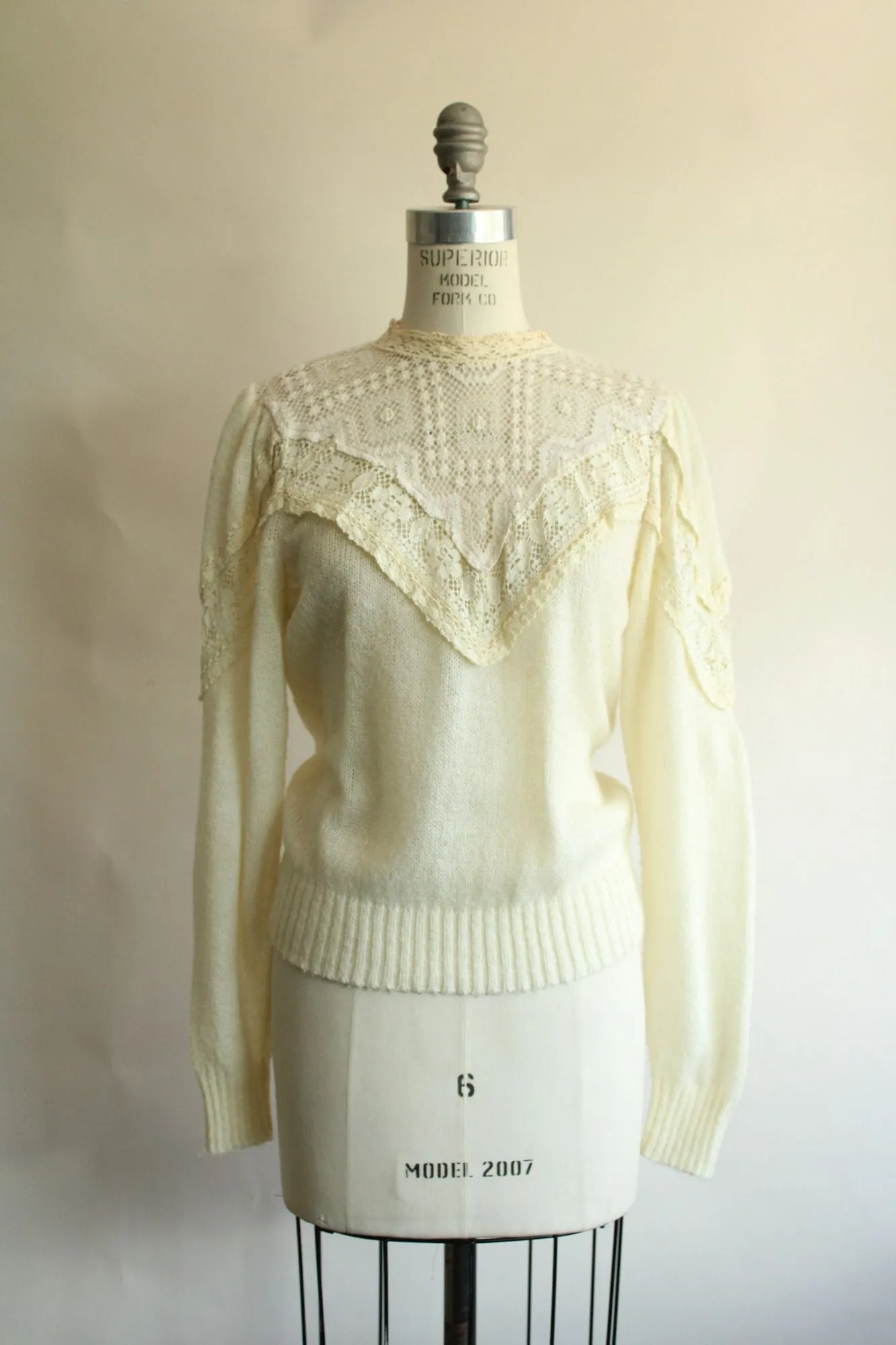 Vintage 1990s Ivory Sweater with Puffed Sleeves, Keyhole Neck and Lace